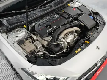 2023 Mercedes-Benz A-Класс с пробегом 38 502 км