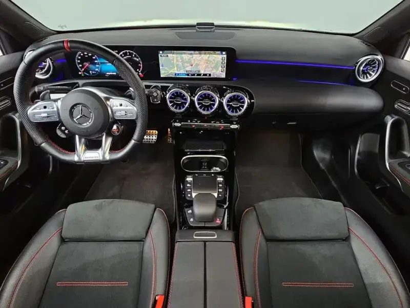 2023 Mercedes-Benz A-Класс с пробегом 38 502 км