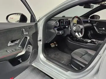 2023 Mercedes-Benz A-Класс с пробегом 38 502 км