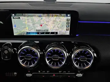 2023 Mercedes-Benz A-Класс с пробегом 38 502 км