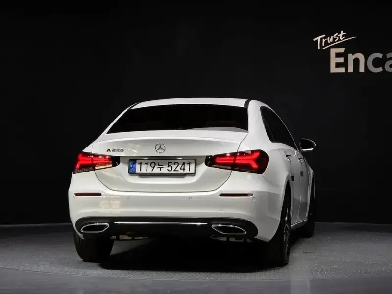 2022 Mercedes-Benz A-Класс с пробегом 35 746 км