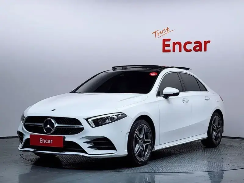 2023 Mercedes-Benz A-Класс с пробегом 23 424 км