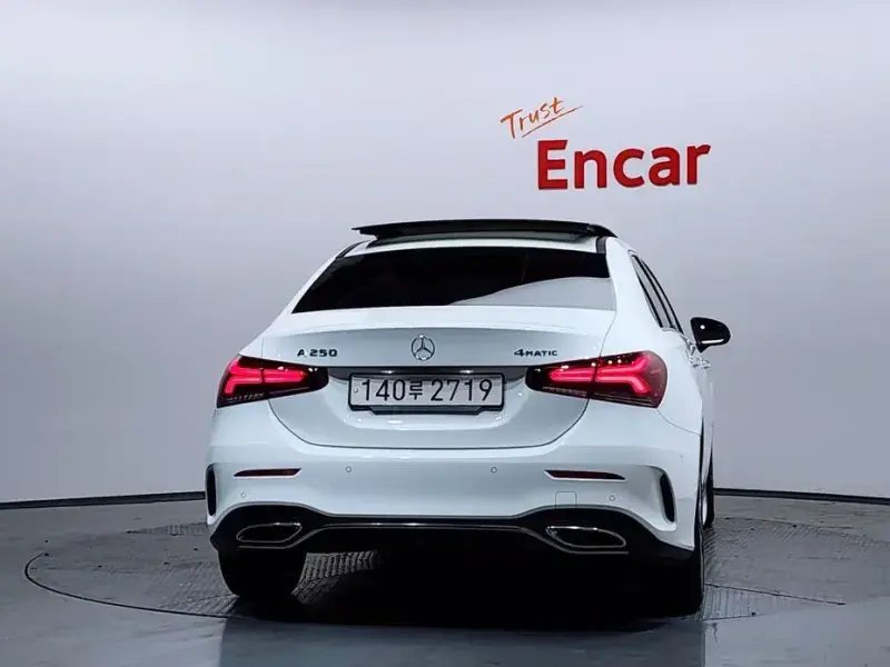 2023 Mercedes-Benz A-Класс с пробегом 23 424 км