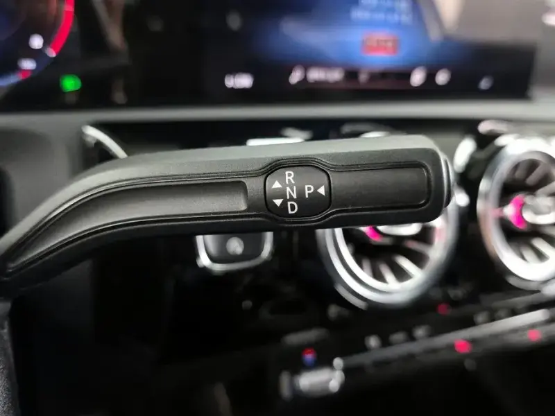 2022 Mercedes-Benz A-Класс с пробегом 35 746 км
