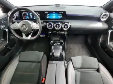 2023 Mercedes-Benz A-Класс с пробегом 23 424 км