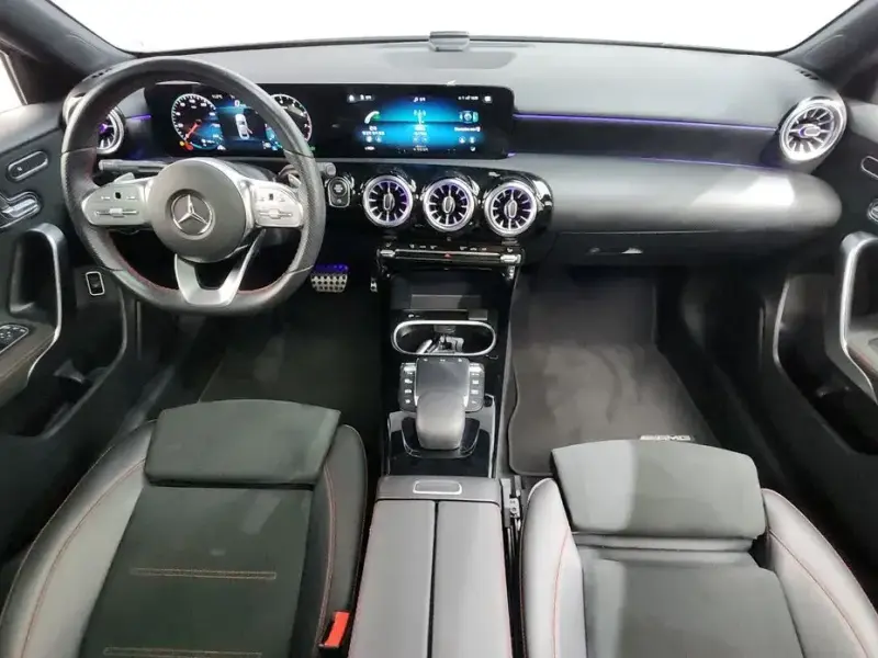 2023 Mercedes-Benz A-Класс с пробегом 23 424 км