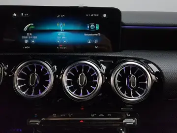 2023 Mercedes-Benz A-Класс с пробегом 23 424 км