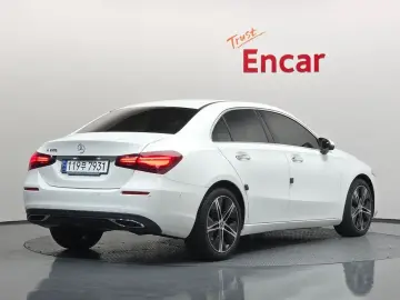 2023 Mercedes-Benz A-Класс с пробегом 22 469 км