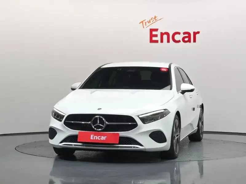 2023 Mercedes-Benz A-Класс с пробегом 22 469 км