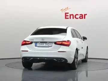 2023 Mercedes-Benz A-Класс с пробегом 22 469 км