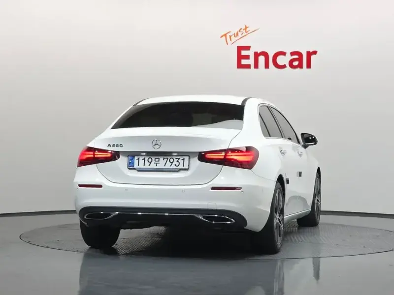 2023 Mercedes-Benz A-Класс с пробегом 22 469 км
