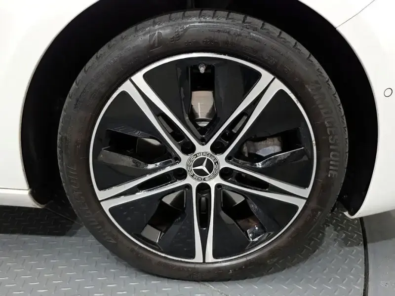 2023 Mercedes-Benz A-Класс с пробегом 22 469 км