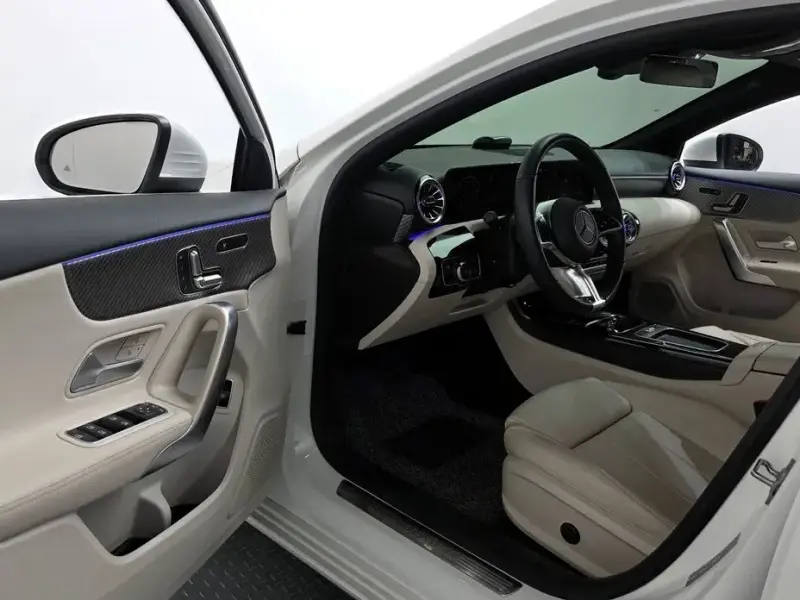 2023 Mercedes-Benz A-Класс с пробегом 22 469 км