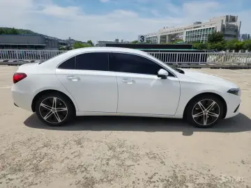 2023 Mercedes-Benz A-Класс с пробегом 17 457 км