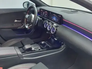 2023 Mercedes-Benz A-Класс с пробегом 18 636 км