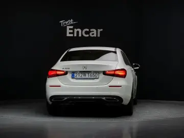2025 Mercedes-Benz A-Класс с пробегом 1 272 км