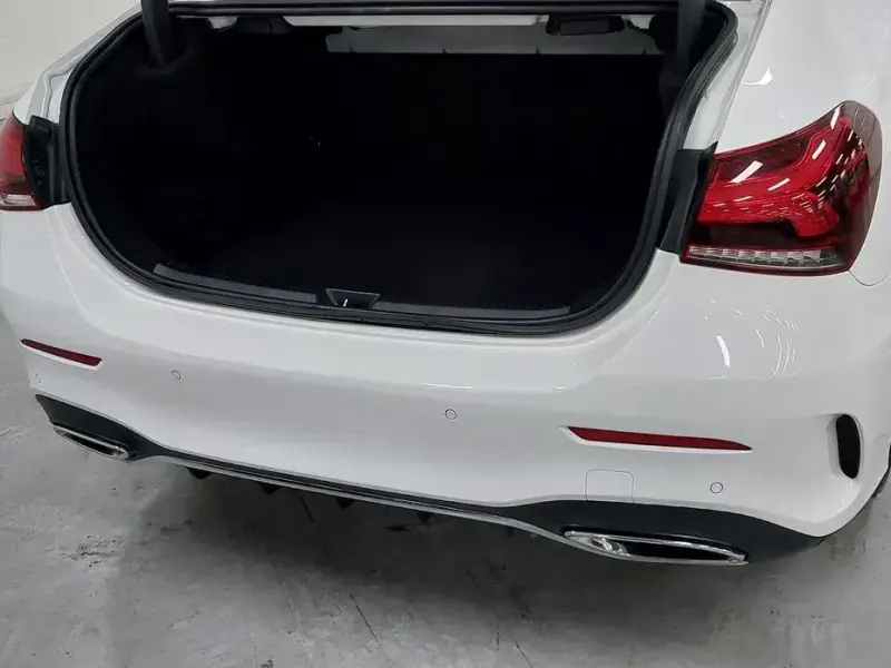 2023 Mercedes-Benz A-Класс с пробегом 18 636 км