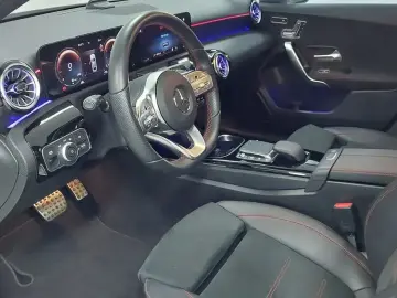 2023 Mercedes-Benz A-Класс с пробегом 18 636 км