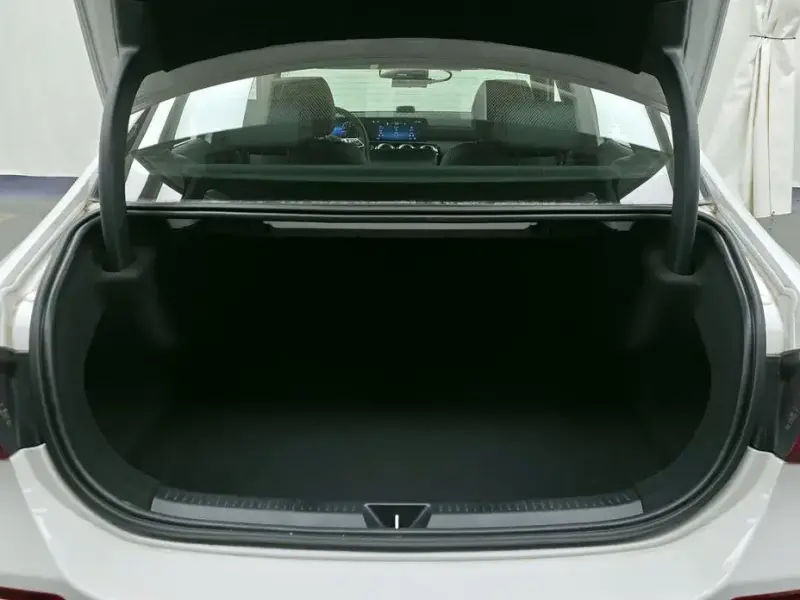 2025 Mercedes-Benz A-Класс с пробегом 1 272 км