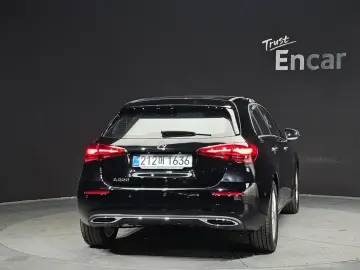 2025 Mercedes-Benz A-Класс с пробегом 13 км