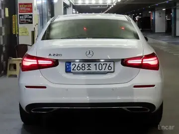 2025 Mercedes-Benz A-Класс с пробегом 10 086 км