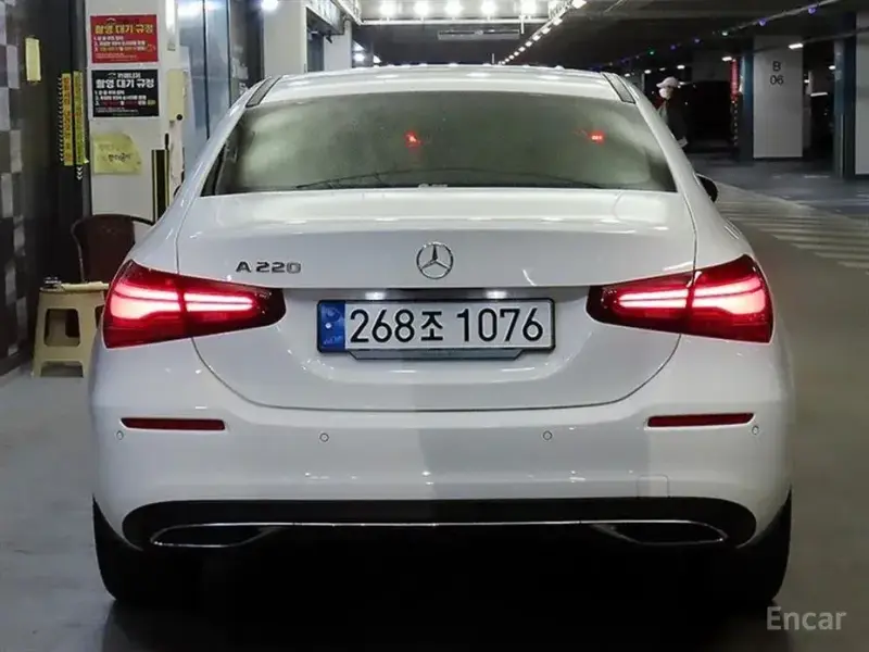 2025 Mercedes-Benz A-Класс с пробегом 10 086 км