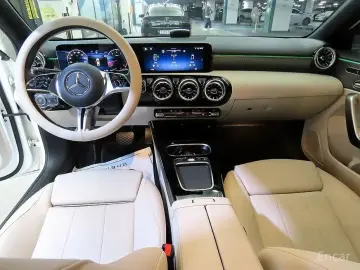 2025 Mercedes-Benz A-Класс с пробегом 10 086 км