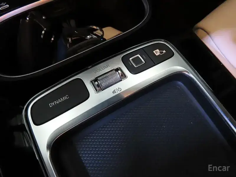 2025 Mercedes-Benz A-Класс с пробегом 10 086 км