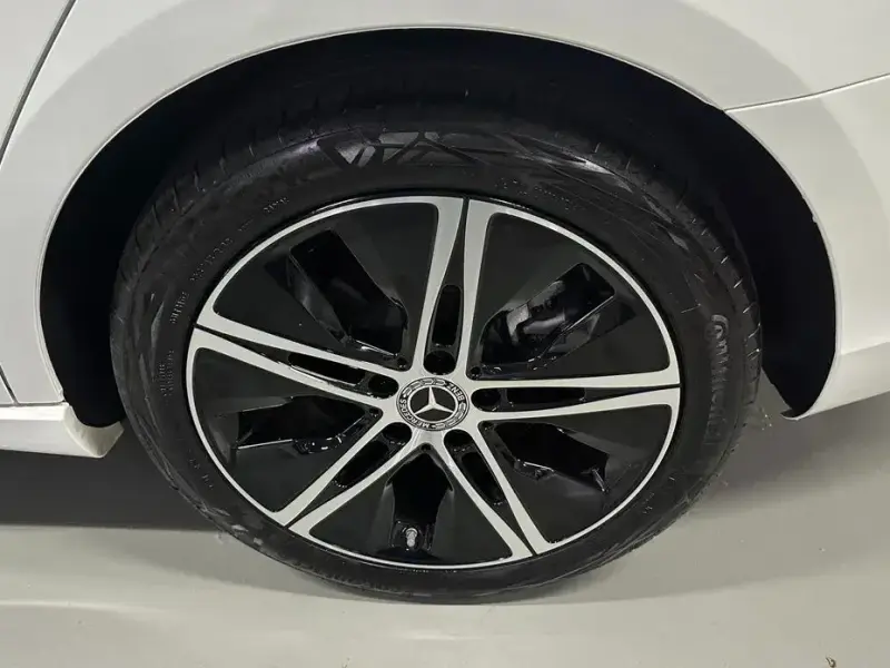 2025 Mercedes-Benz A-Класс с пробегом 5 349 км