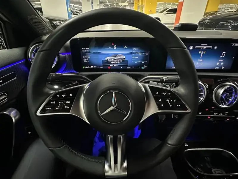 2025 Mercedes-Benz A-Класс с пробегом 5 349 км
