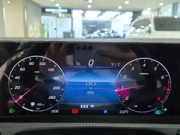 2024 Mercedes-Benz A-Класс с пробегом 695 км