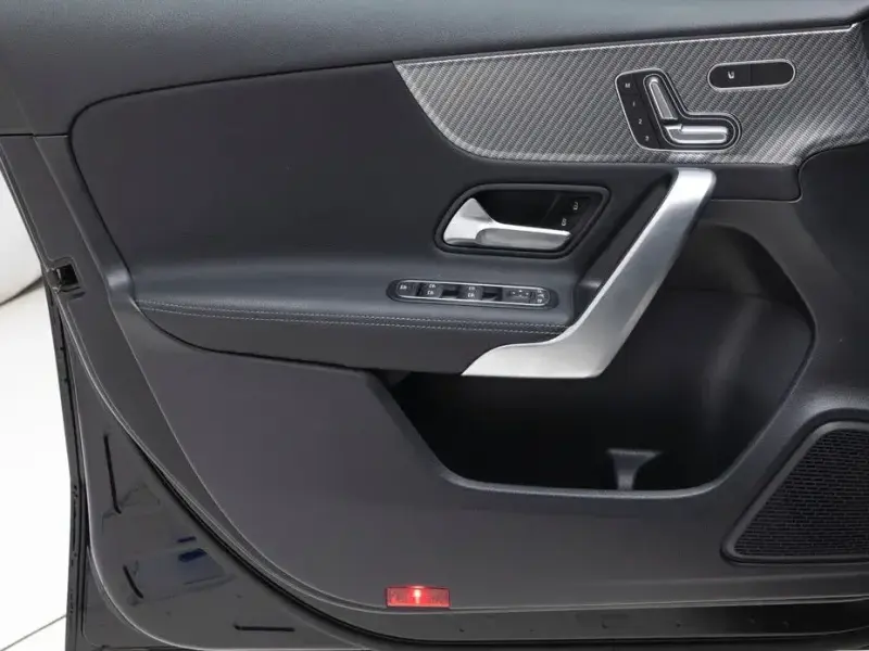 2024 Mercedes-Benz A-Класс с пробегом 1 084 км