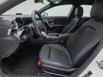 2025 Mercedes-Benz A-Класс с пробегом 1 398 км