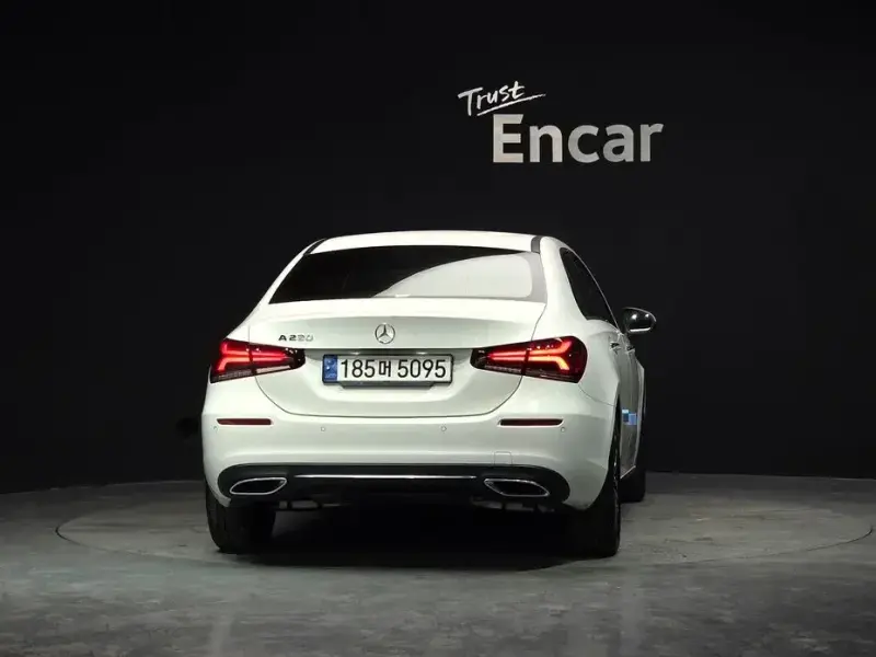 2022 Mercedes-Benz A-Класс с пробегом 25 461 км