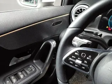2022 Mercedes-Benz A-Класс с пробегом 25 461 км