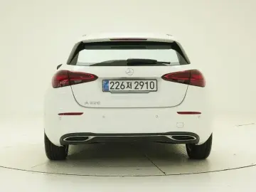 2025 Mercedes-Benz A-Класс с пробегом 1 472 км