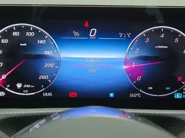 2025 Mercedes-Benz A-Класс с пробегом 556 км