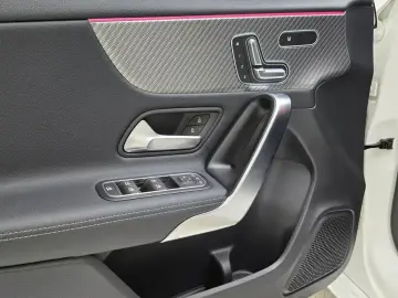 2025 Mercedes-Benz A-Класс с пробегом 1 472 км