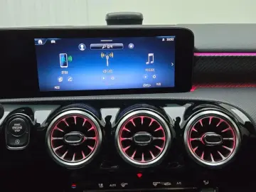 2025 Mercedes-Benz A-Класс с пробегом 1 472 км