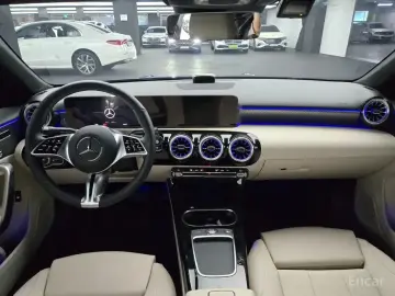 2025 Mercedes-Benz A-Класс с пробегом 10 100 км