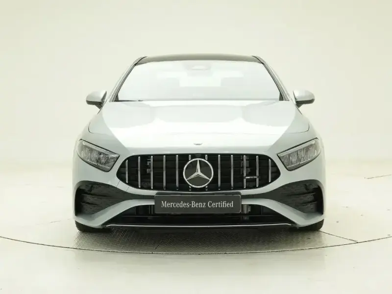2025 Mercedes-Benz A-Класс с пробегом 2 405 км