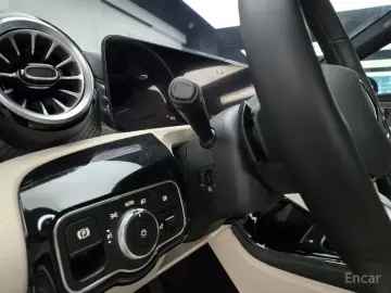 2025 Mercedes-Benz A-Класс с пробегом 10 100 км