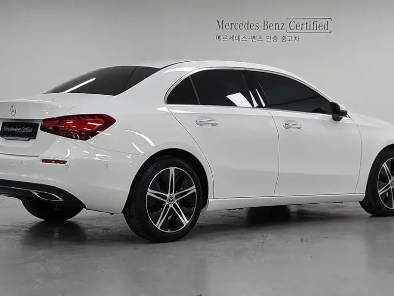 2024 Mercedes-Benz A-Класс с пробегом 6 008 км