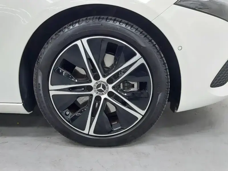 2024 Mercedes-Benz A-Класс с пробегом 6 008 км