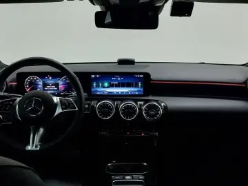 2024 Mercedes-Benz A-Класс с пробегом 6 008 км