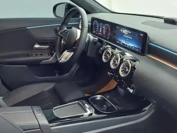 2024 Mercedes-Benz A-Класс с пробегом 1 204 км