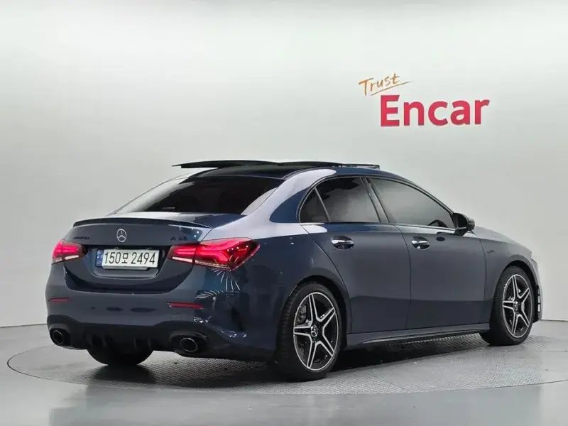 2022 Mercedes-Benz A-Класс с пробегом 29 527 км