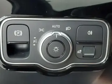 2024 Mercedes-Benz A-Класс с пробегом 1 204 км