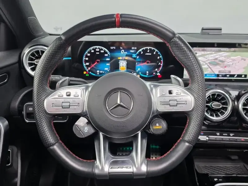 2022 Mercedes-Benz A-Класс с пробегом 29 527 км