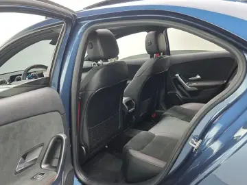 2022 Mercedes-Benz A-Класс с пробегом 29 527 км